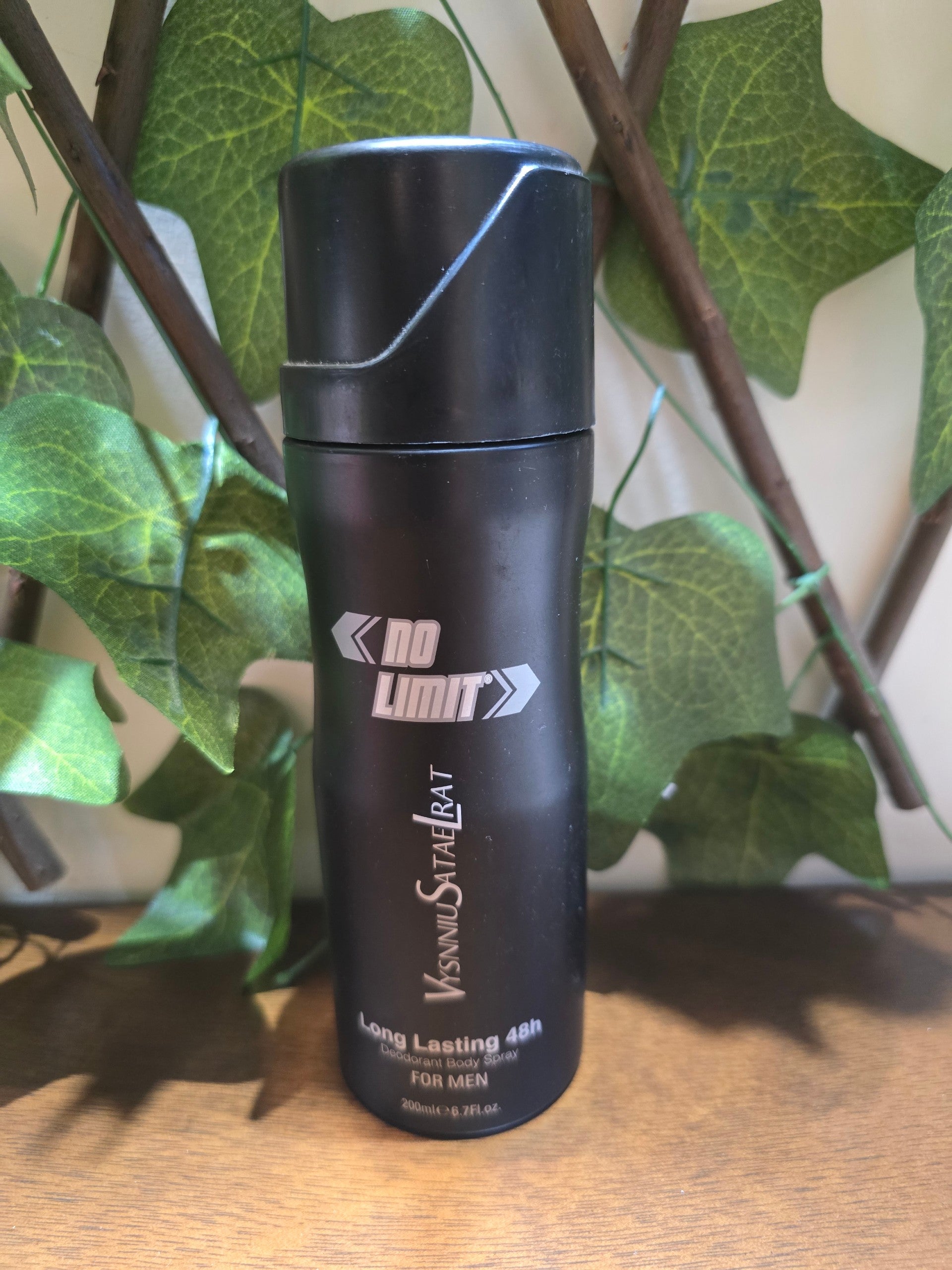BioCode No Limit 48h long-lasting deodorant body spray for men in a sleek black canister