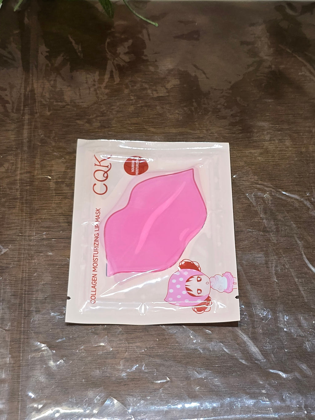 BioCode pink collagen lip mask sachet for moisturising and nourishing skincare in a beauty gift set