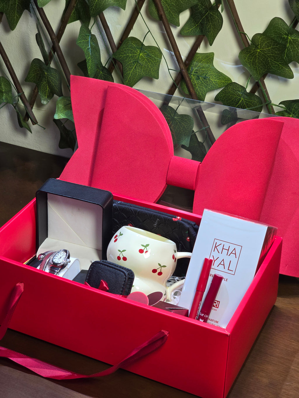Luxury Personalised Gift Hamper Collection