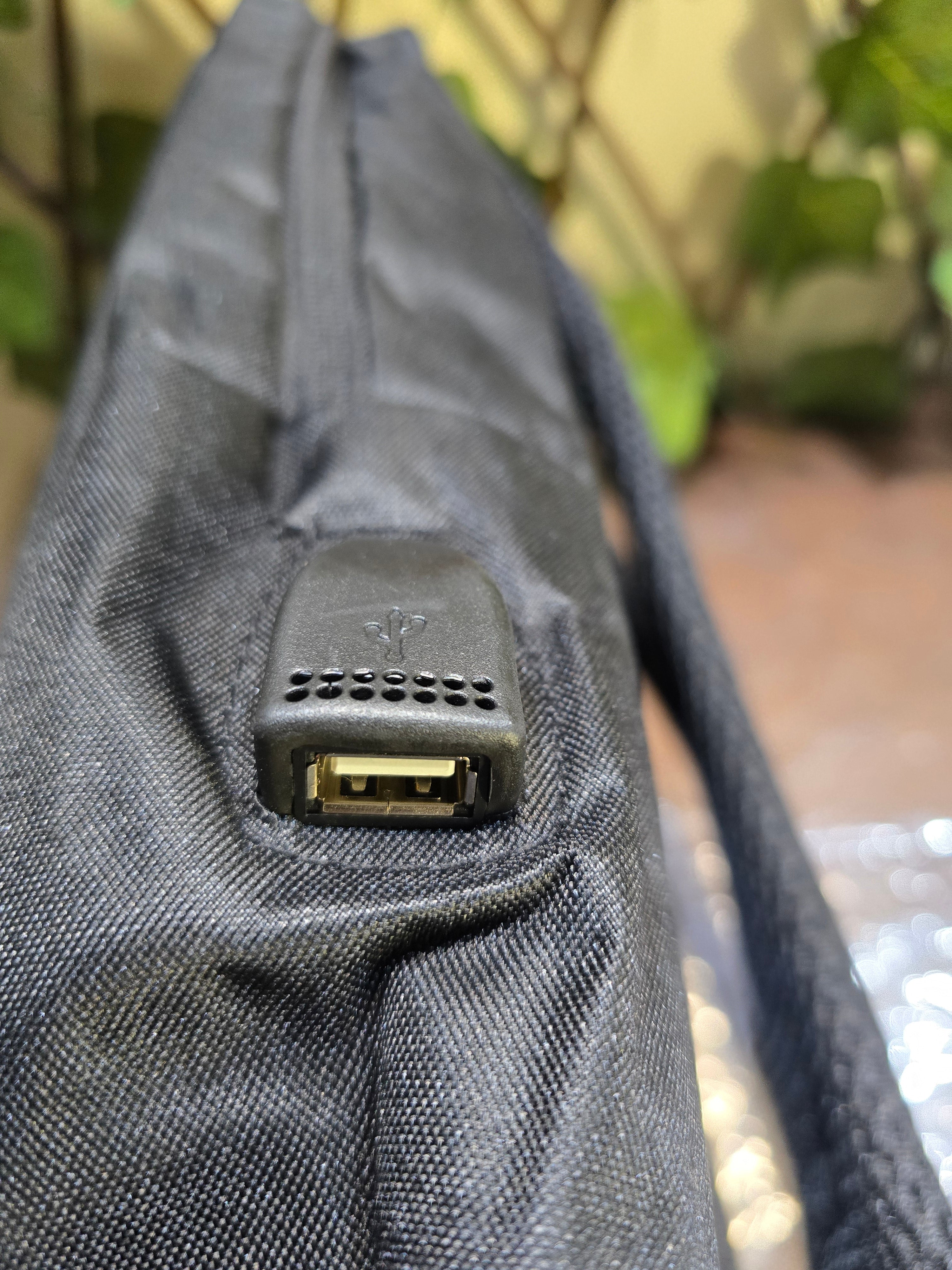 Everyday Laptop Backpack with Sports Bottle and Stainless Steel Jewellery Set