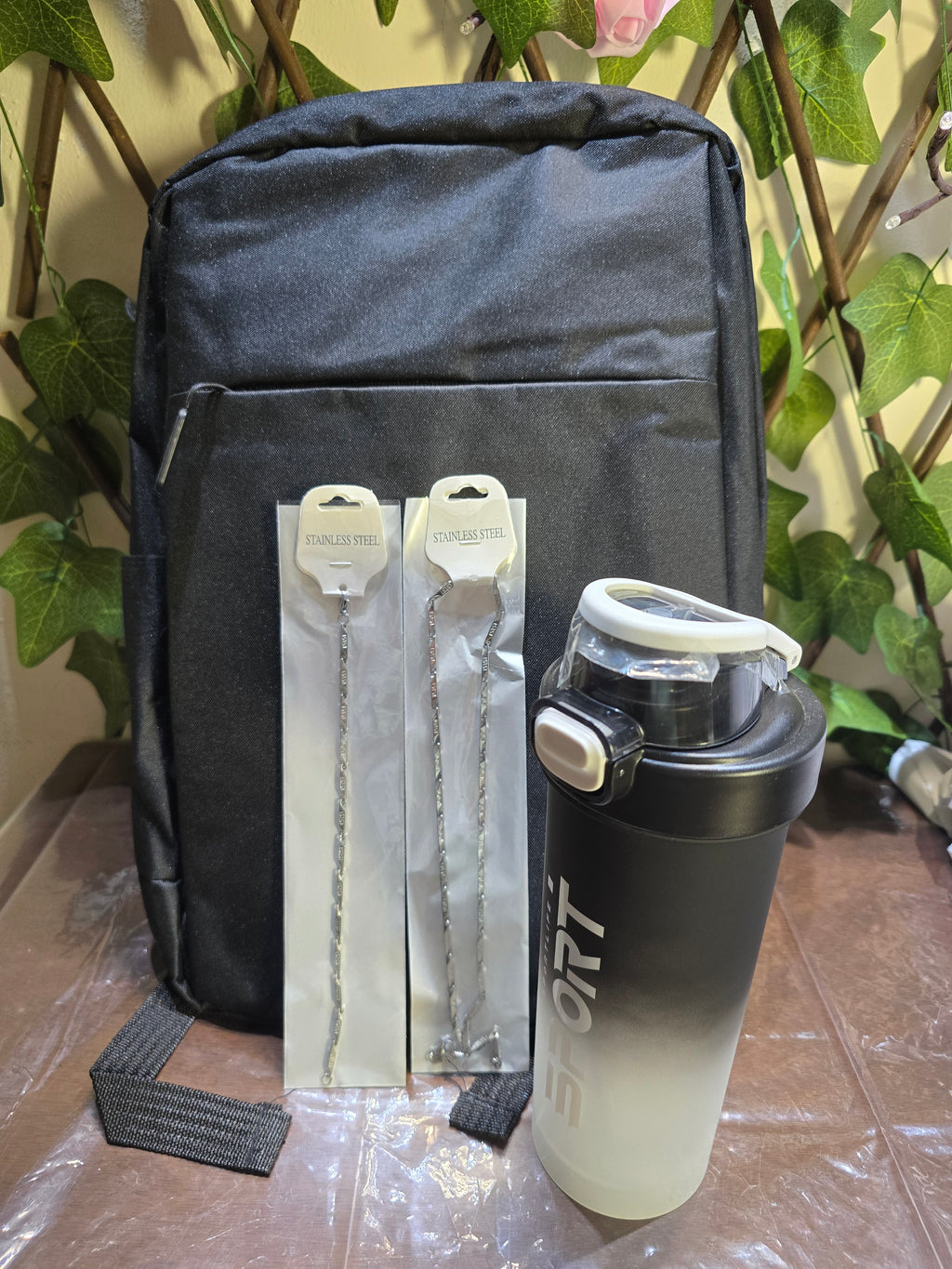 Everyday Laptop Backpack with Sports Bottle and Stainless Steel Jewellery Set