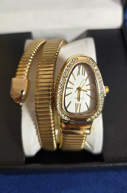 Quartz Hand Watch
